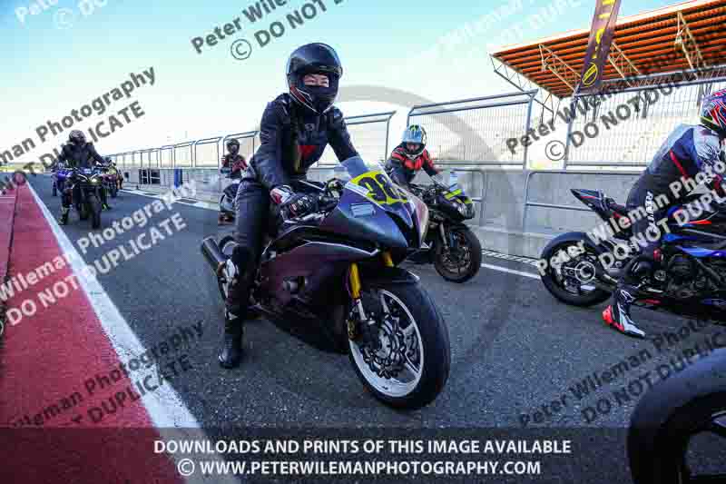 cadwell no limits trackday;cadwell park;cadwell park photographs;cadwell trackday photographs;enduro digital images;event digital images;eventdigitalimages;navarra;no limits trackdays;peter wileman photography;racing digital images;trackday digital images;trackday photos
